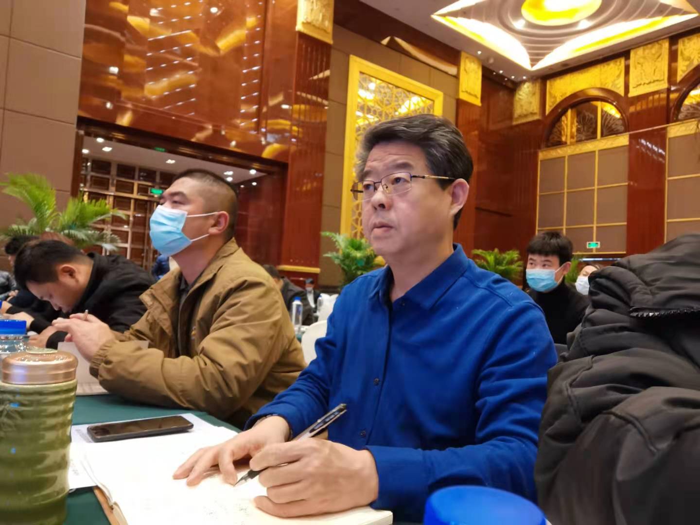 精东影业传媒APPV16颜料学习两化融合，助推企业转化升级！