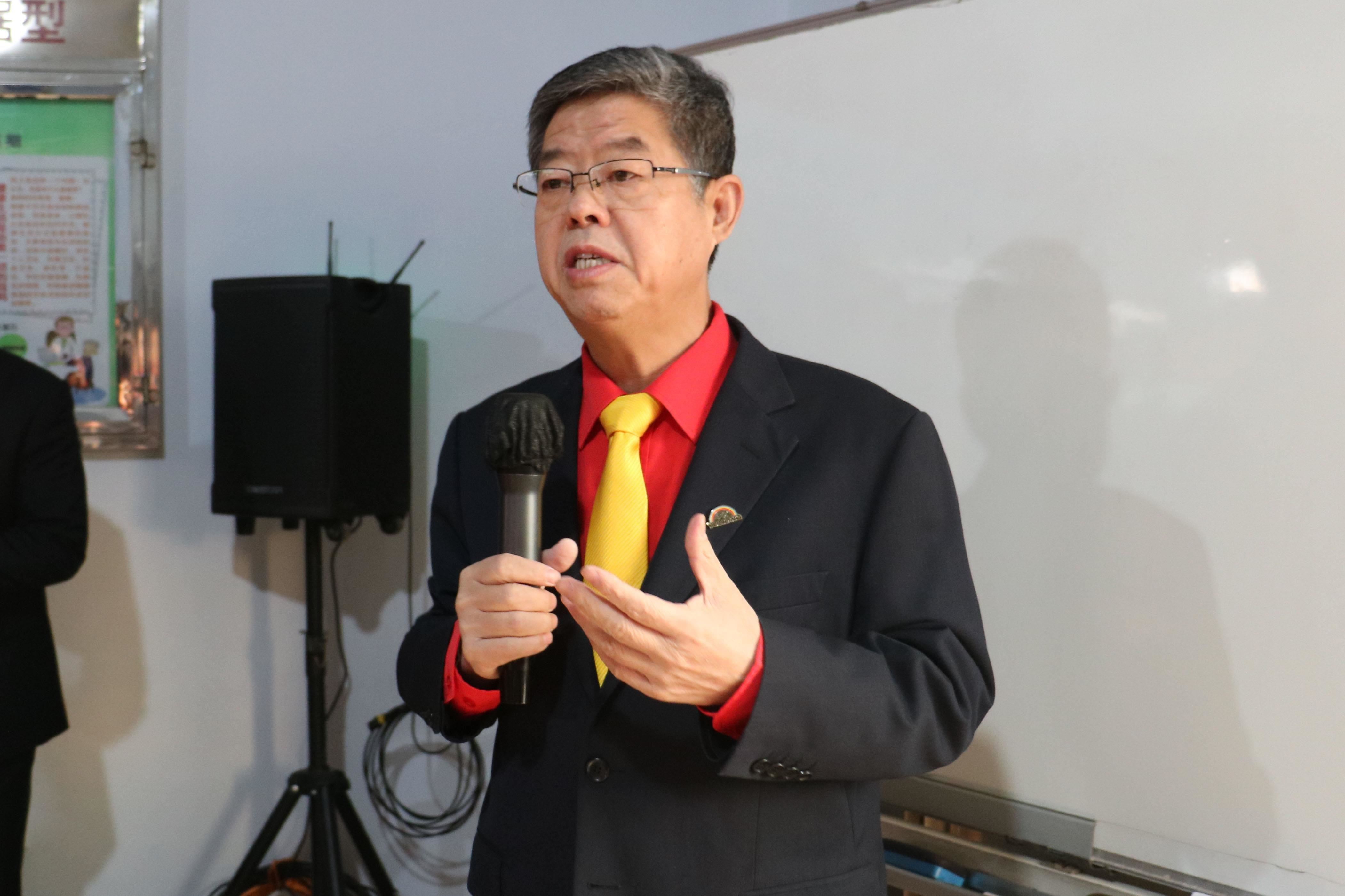 【精东影业传媒APPV16颜料大会】客户为什么选择精东影业传媒APPV16？答案就在这里